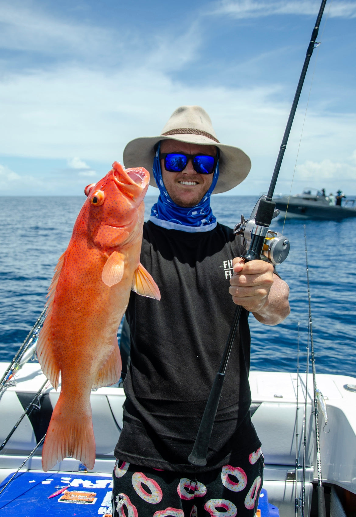 Product Review  Magreel TELESCOPIC fishing Rod Vs. Filthy Lingcod